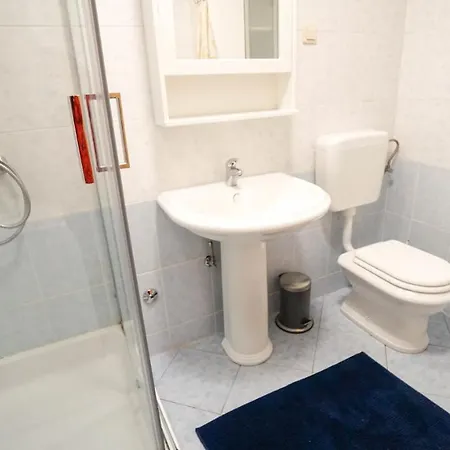 Sandy Zambrattia Apartamento